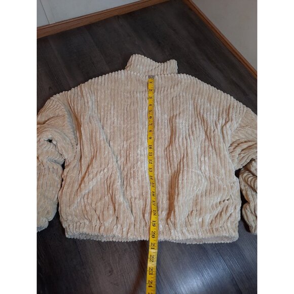 Zaful Women’s beige Sherpa Coat Size XL Zip Front cropped Fleece Jacket - Picture 7 of 8